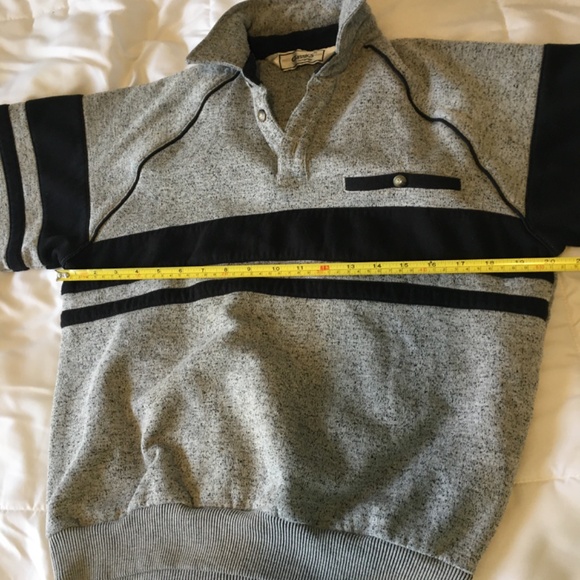 Vintage 90’s Classics by Palmland collared sweatshirt, medium - Picture 4 of 7